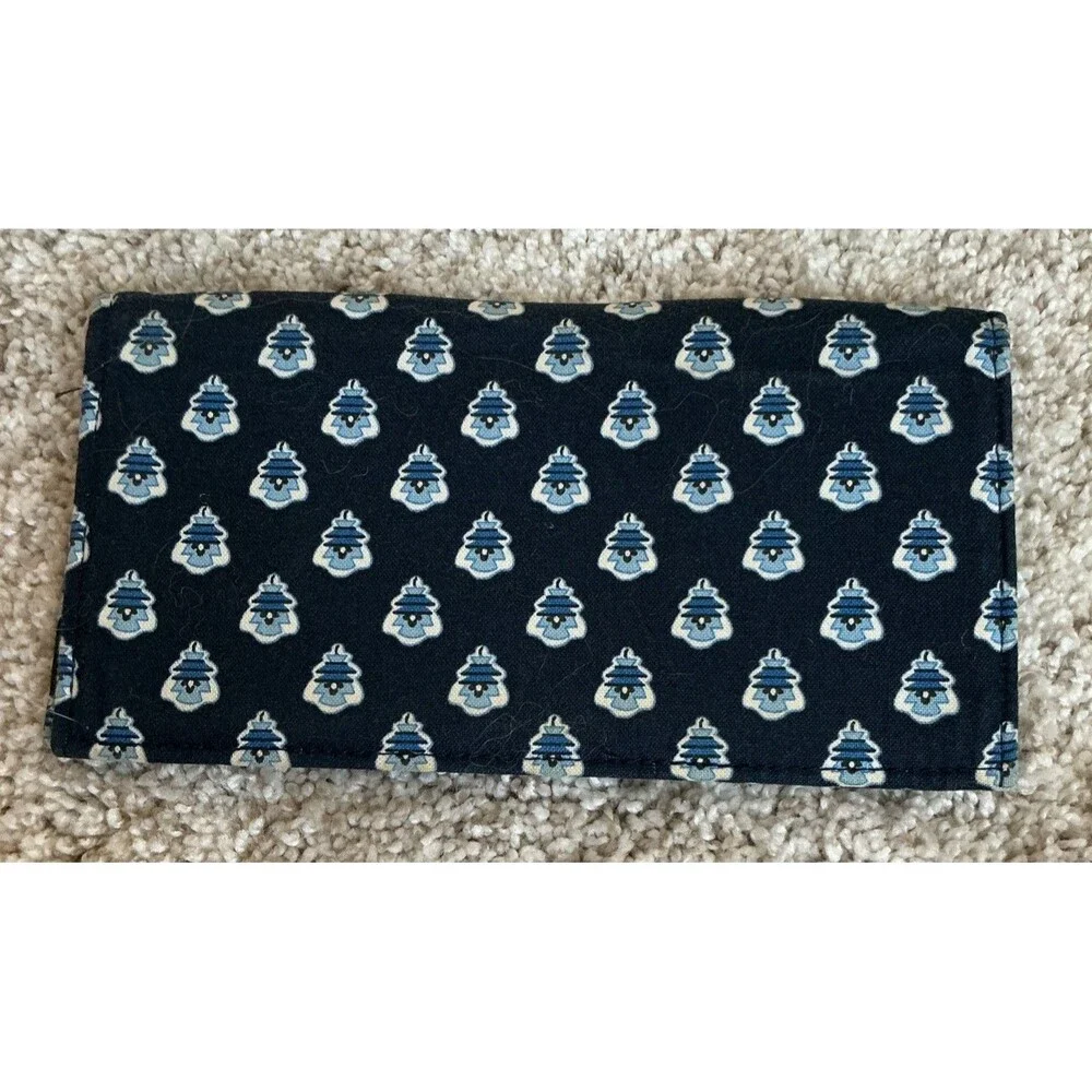 Vera Bradley Retired Nantucket Checkbook Wallet Navy NEW - Picture 2 of 4
